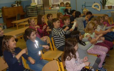 Dětské Divadlo z Bedny v naší družině